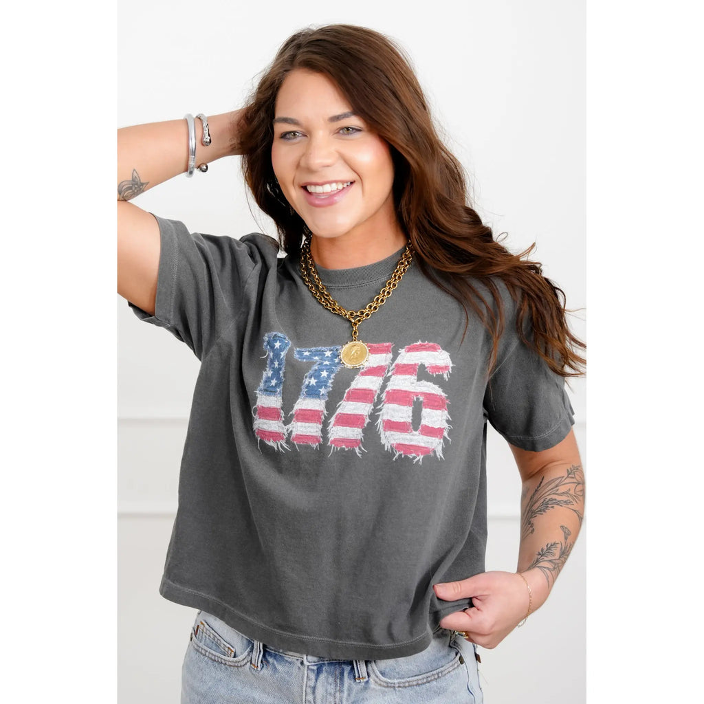 Plus/Reg Short Sleeve "1776" Graphic Tee